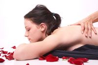 Phyto-Aroma Massage  หรือการนวดโดยใช้กลิ่นหอมบำบัด