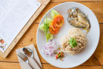 ข่าวประชาสัมพันธ์อาหาร: หนึ่งสิ่งที่ "ต้องห้ามพลาด" ข้าวผัดปลาทู... อร่อยที่สุด... ที่ห้องอาหารอสิตาบาร์ แอนด์ เรสเตอรอง โรงแรมอสิตา อีโค รีสอร์ท (Asita ECO Resort)